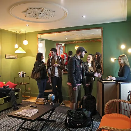 29 Madeira 호스텔 *